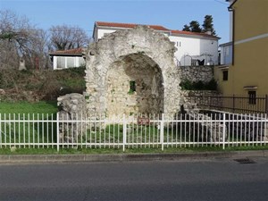27. La chiesa di Sant’Elena nella Valle (“Sv. Jelena na Dolu”) (XII-XIII secolo)