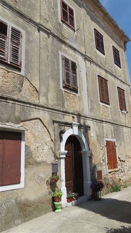 Stogata - kuća na mjestu nekadašnje crkve Sv. Agate